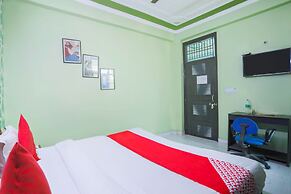 OYO 28604 Akki Residency