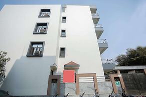 OYO 28604 Akki Residency