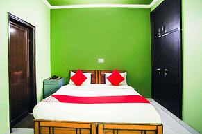 OYO 28604 Akki Residency