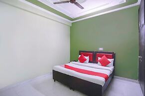 OYO 28604 Akki Residency