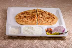 OYO 28604 Akki Residency