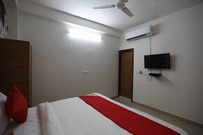 OYO 44400 Retreat Inn