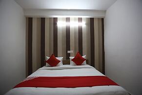 OYO 44400 Retreat Inn