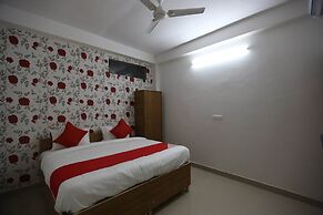 OYO 44400 Retreat Inn