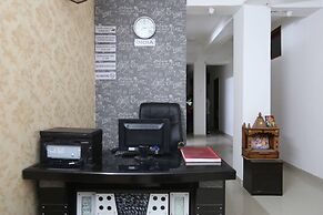 OYO 44400 Retreat Inn