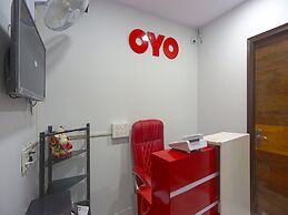 OYO 41215 Three Kings