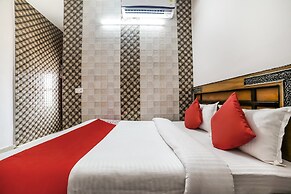 OYO 37914 Hotel Kalindi