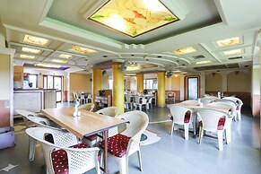 OYO 62100 Hotel Hill Top