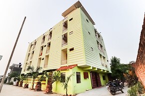 OYO 61469 Kalawati Palace