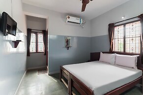 SPOT ON 47699 L.r.r. Towers (lodge)