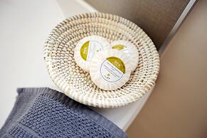 Quiet Historic Mews- Hyde Park