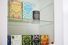 Quiet Historic Mews- Hyde Park