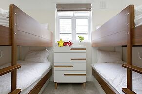 Quiet Historic Mews- Hyde Park