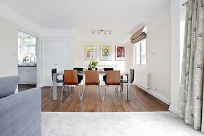 Quiet Historic Mews- Hyde Park