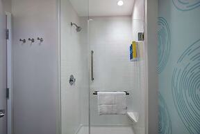 Tru by Hilton Austin Airport, TX