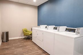 Hampton Inn & Suites Cincinnati Liberty Township