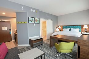 Hampton Inn & Suites Cincinnati Liberty Township