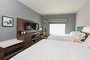 Hampton Inn & Suites Cincinnati Liberty Township
