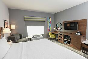 Hampton Inn & Suites Cincinnati Liberty Township