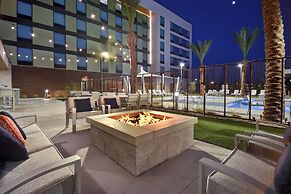 Hampton Inn & Suites Las Vegas Convention Center - No Resort Fee
