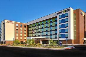 Hampton Inn & Suites Las Vegas Convention Center - No Resort Fee