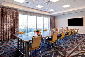 Hampton Inn & Suites Las Vegas Convention Center - No Resort Fee