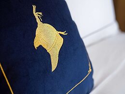 The Peregrine Omaha Downtown, Curio Collection by Hilton