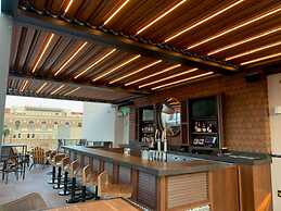 The Peregrine Omaha Downtown, Curio Collection by Hilton