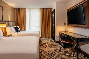 The Peregrine Omaha Downtown, Curio Collection by Hilton