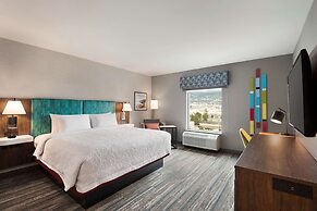 Hampton Inn & Suites by Hilton Kelowna Airport