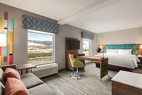 Hampton Inn & Suites by Hilton Kelowna Airport