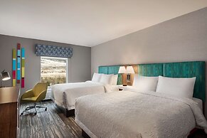 Hampton Inn & Suites by Hilton Kelowna Airport