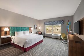 Hampton Inn & Suites by Hilton Kelowna Airport