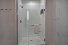 Tru by Hilton West Memphis, AR