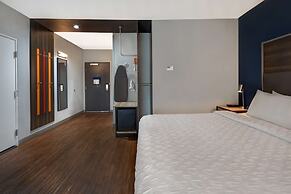 Tru by Hilton West Memphis, AR