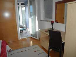 Apartments and Rooms Oliviers