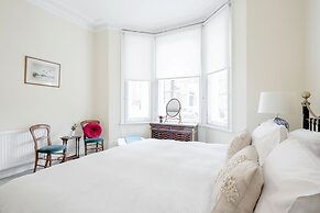 Charming Grand One bedroom