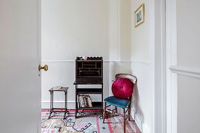 Charming Grand One bedroom