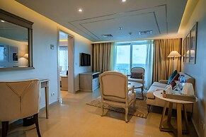 SUNRISE Alex Avenue Hotel
