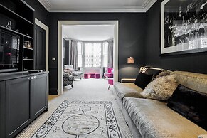 Exquisite Designers Abode