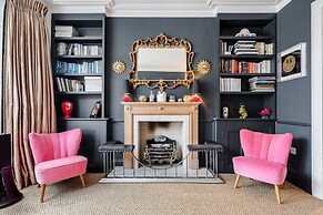 Exquisite Designers Abode