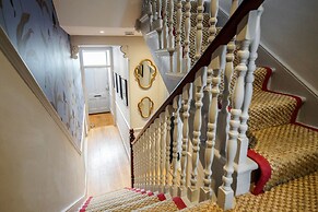 Exquisite Designers Abode