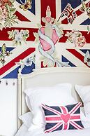 Exquisite Designers Abode