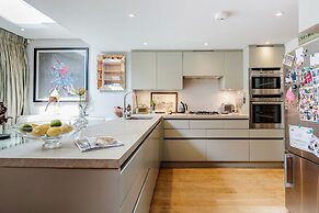 Exquisite Designers Abode