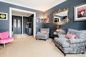 Exquisite Designers Abode