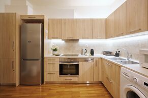 Rastoni Athens Suites near Acropolis