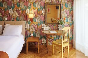 Rastoni Athens Suites near Acropolis