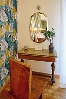 Rastoni Athens Suites near Acropolis