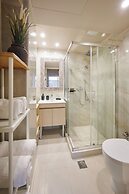 Rastoni Athens Suites near Acropolis