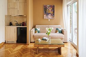 Rastoni Athens Suites near Acropolis